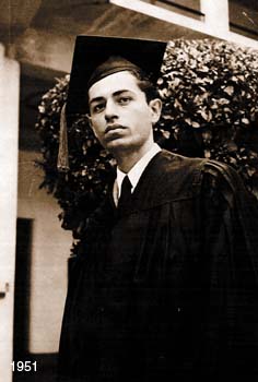 1951_briceno_graduacion